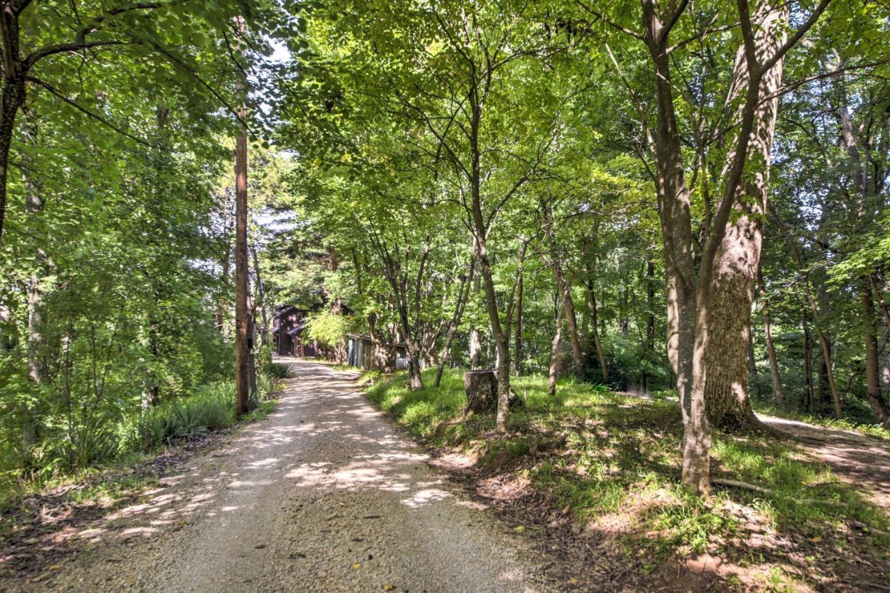 Peaceful Nashville Hideaway Near State Parks! エクステリア 写真